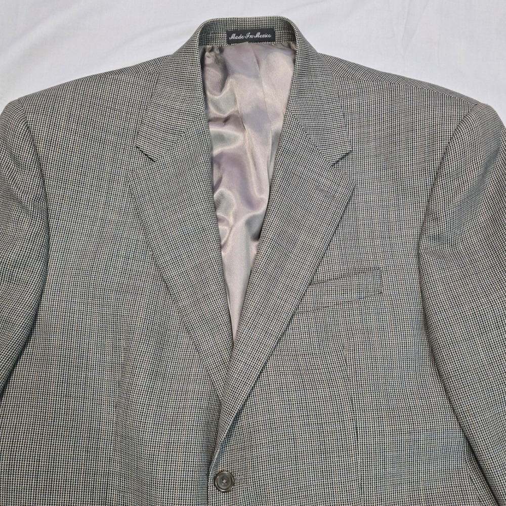 100% Wool IZOD Mens 44S Gray Houndstooth Blazer Sport Coat Classic 2 Button suit